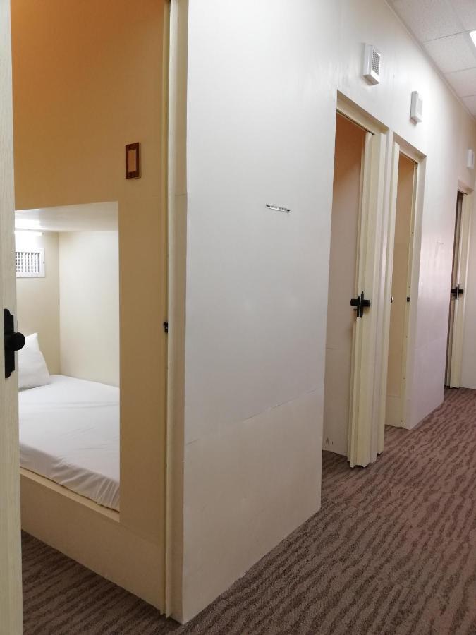 Subic Bay Hostel Олонгапо Екстериор снимка